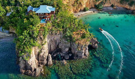 Peninsula Zabuco Honeymoon Villa I overhead 