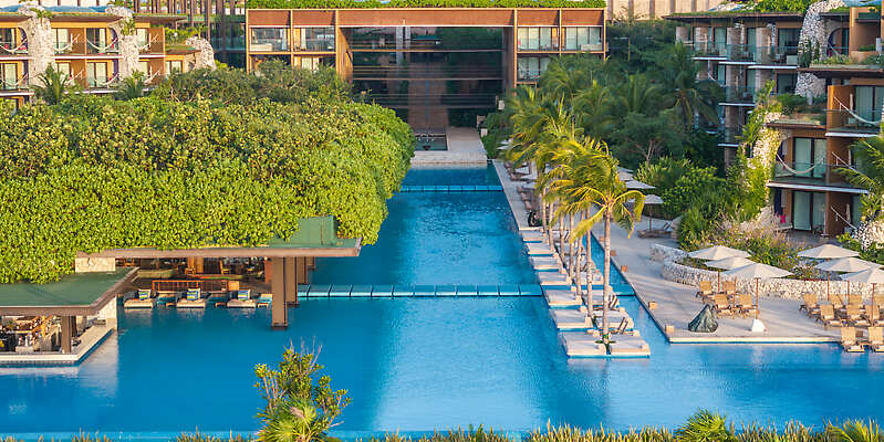 Hotel Xcaret Arte
