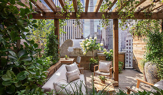 Terrace King Guestroom Terrace