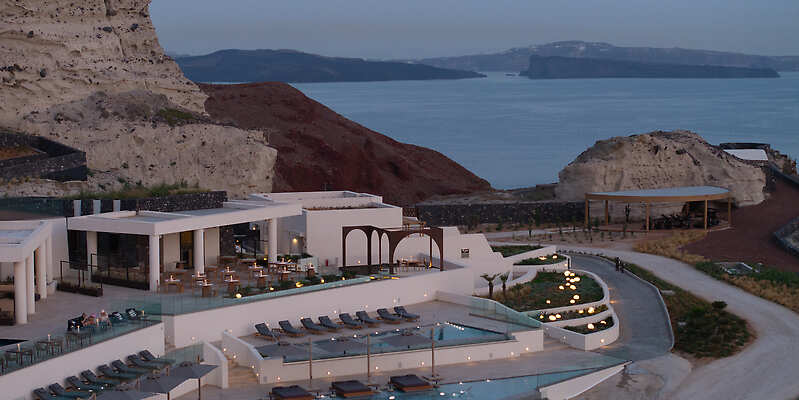 Santo Mine Oia Suites