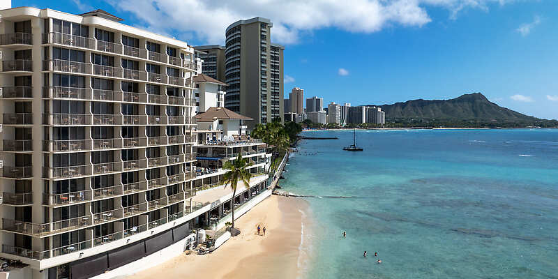 OUTRIGGER Reef Waikiki Beach Resort
