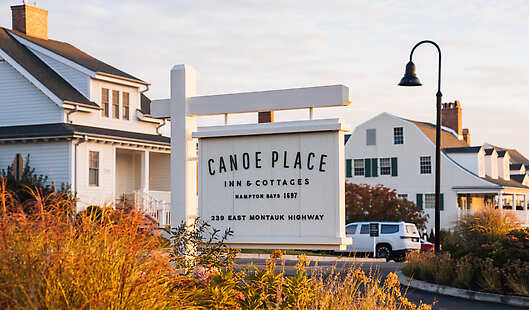 Canoe Place Inn & Cottages Exterior