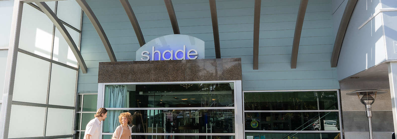 Shade Hotel Manhattan Beach Entrance