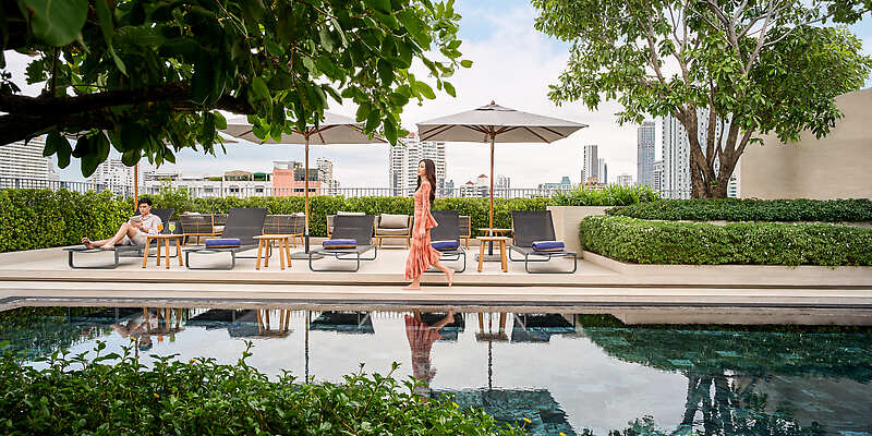 Madi Paidi Bangkok, Autograph Collection