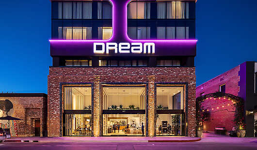 Dream Hollywood Exterior
