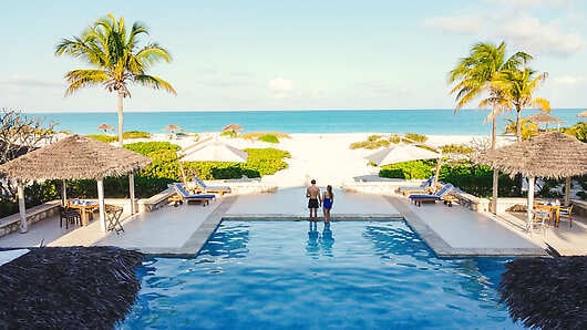 Luxury Hotels in タークス カイコス諸島 | American Express Travel JP