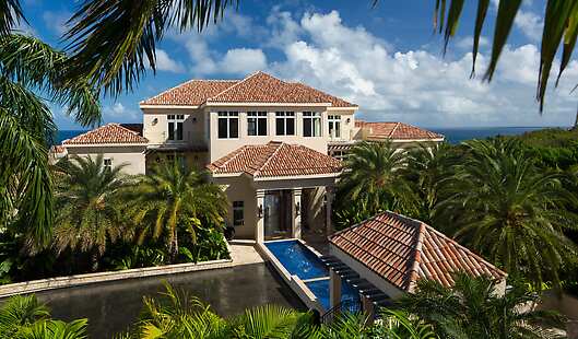 Quintessence Hotel Exterior 