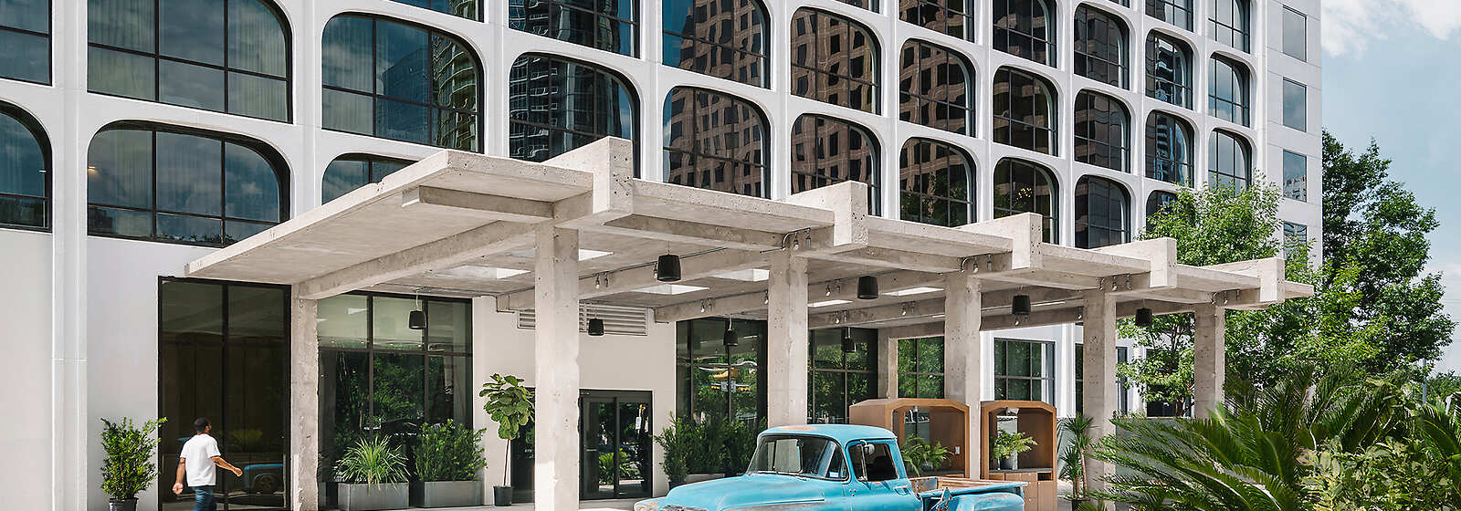 LINE Austin Front Drive Entrance