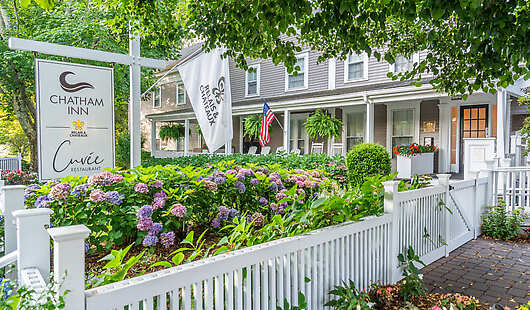 Chatham Inn Relais & Chateaux Exterior 