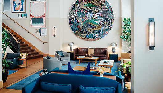 Living Room Guest Lounge