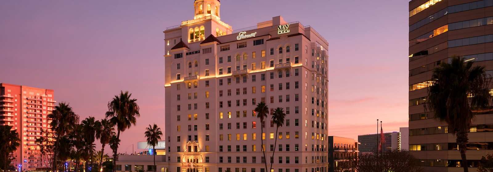 Exterior of Fairmont Breakers