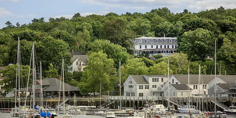 Camden Harbour Inn