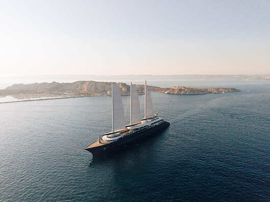 Orient Express Corinthian sailing