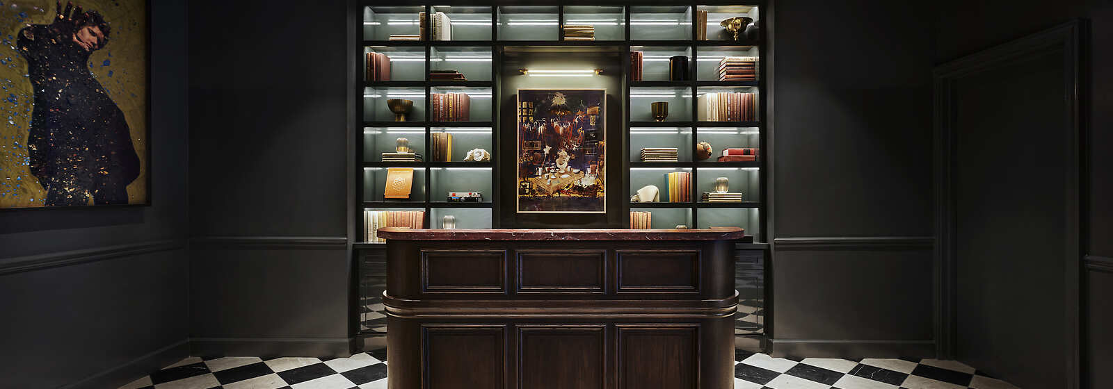 Hotel Reception