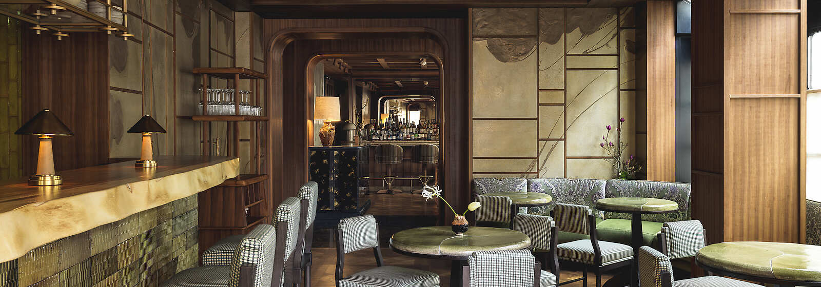 Restaurant Dining Room 