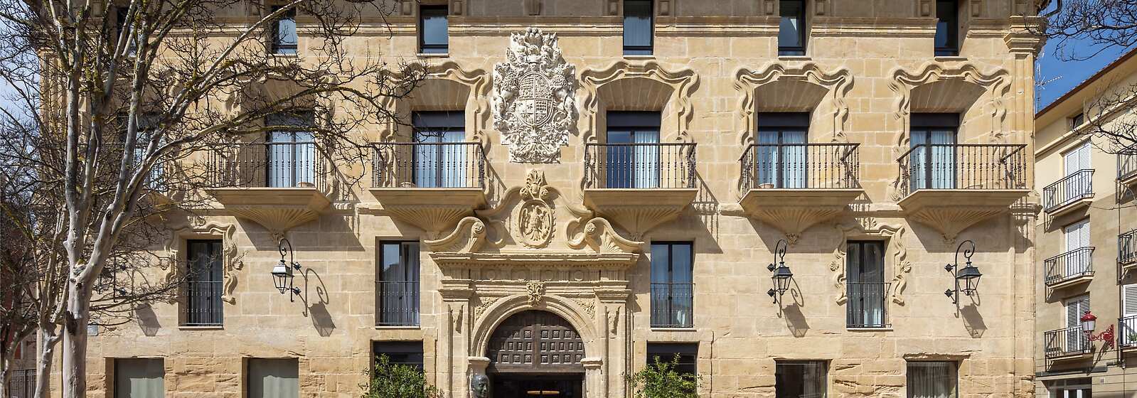 Palacio de los Angeles La Rioja Entrance