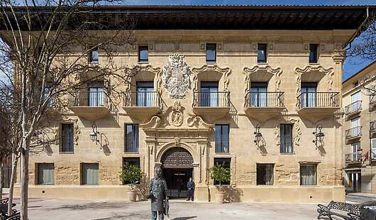 Palacio de los Angeles La Rioja Entrance