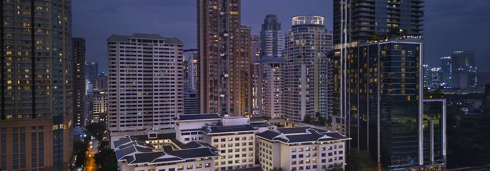 Anantara Siam Bangkok Exterior