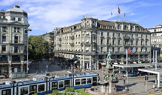 Exterior of Hotel Schweizerhof Zürich