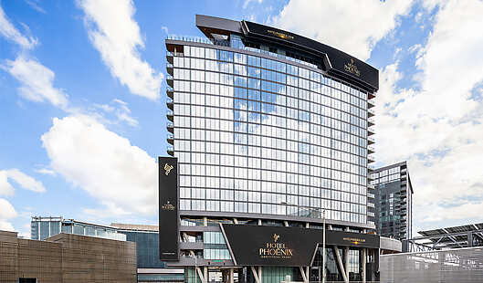 Hotel Phoenix Exterior