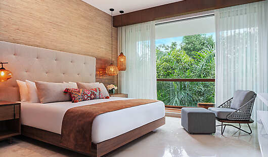 One-Bedroom Suite Bedroom