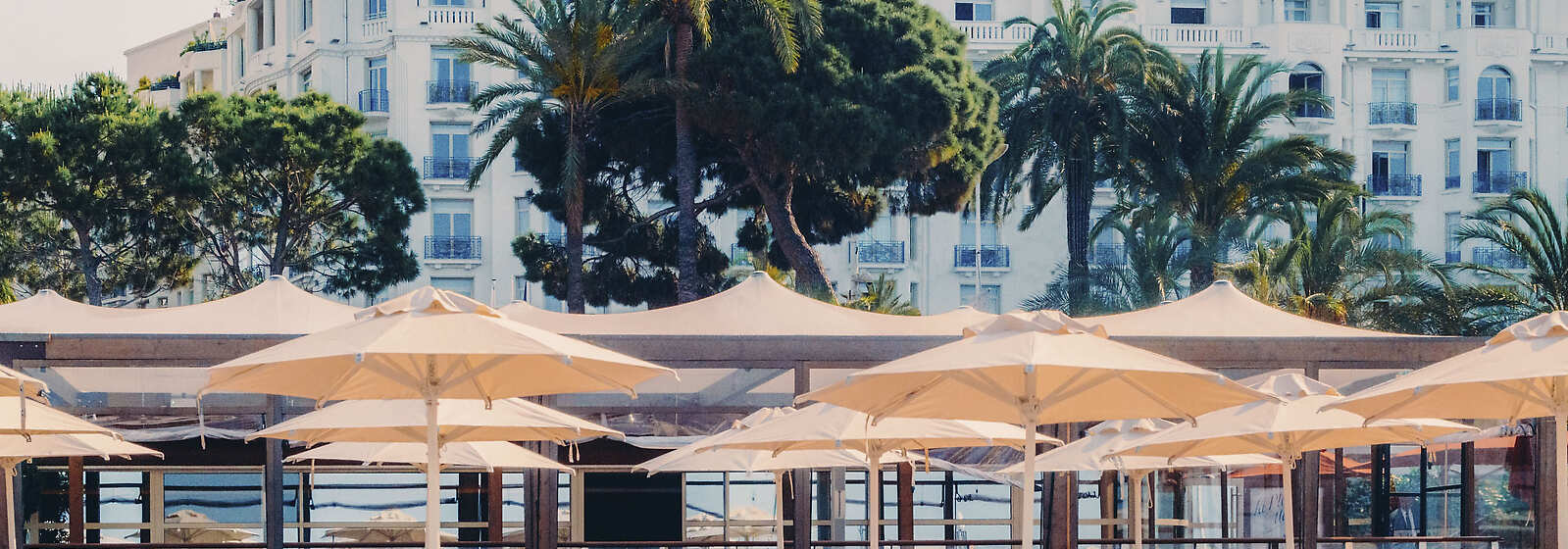 Outdoor Lounge Seating