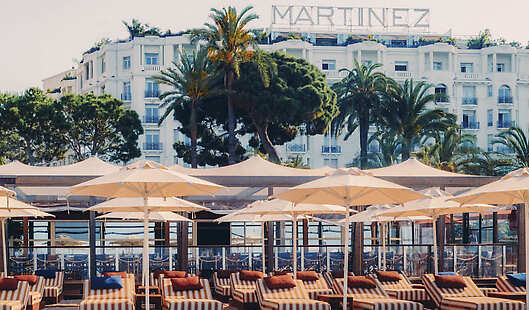 Outdoor Lounge Seating