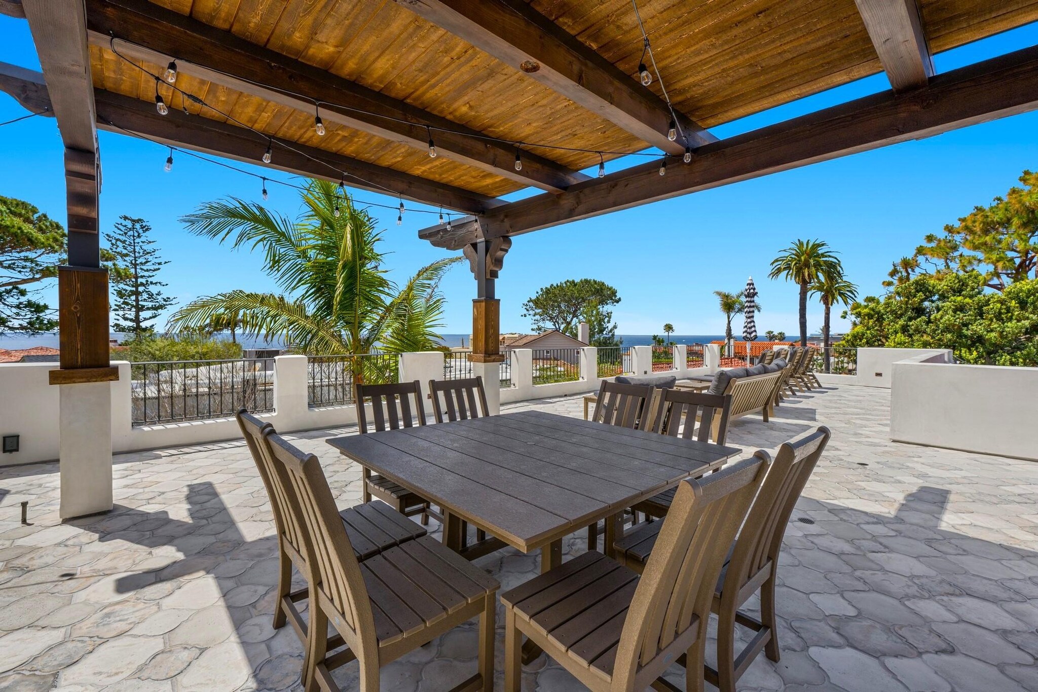 Covered outdoor patio dining area