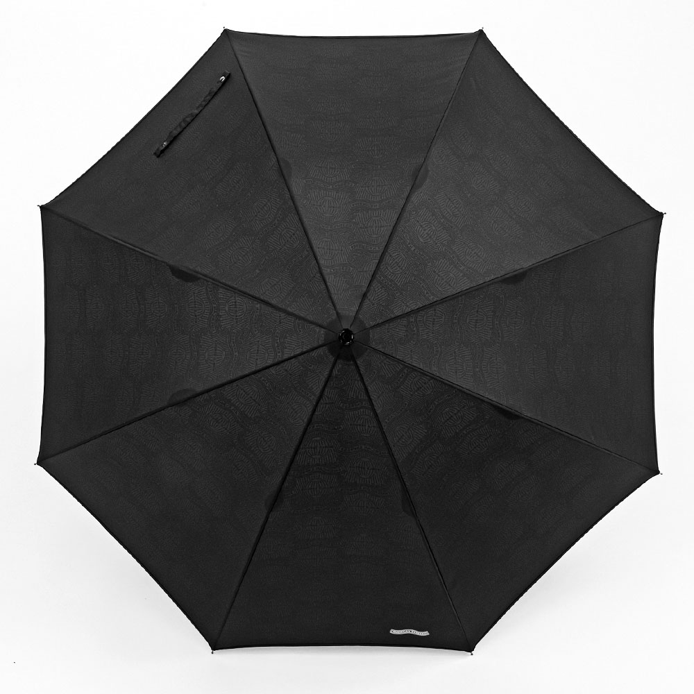 アメックスロゴを裏側全体にプリントしたオリジナル雨長傘。ポイントとして縁に別色のパイピングを施しています。